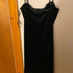 Black velvet forever21 short dress